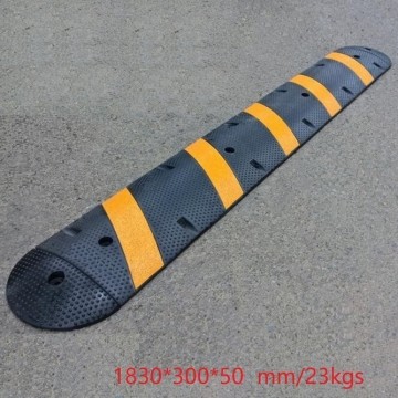 China Rubber Speed Hump / Rubber Speed Bumps / Rubber Speed Breaker  